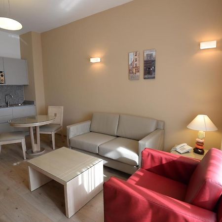 Nest 1 Hotel Бейрут Екстериор снимка