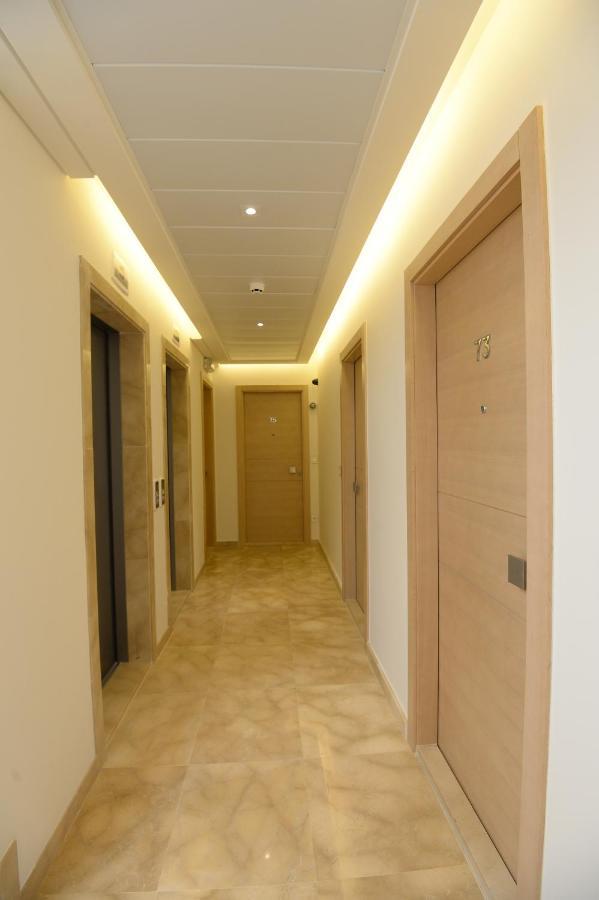 Nest 1 Hotel Бейрут Екстериор снимка