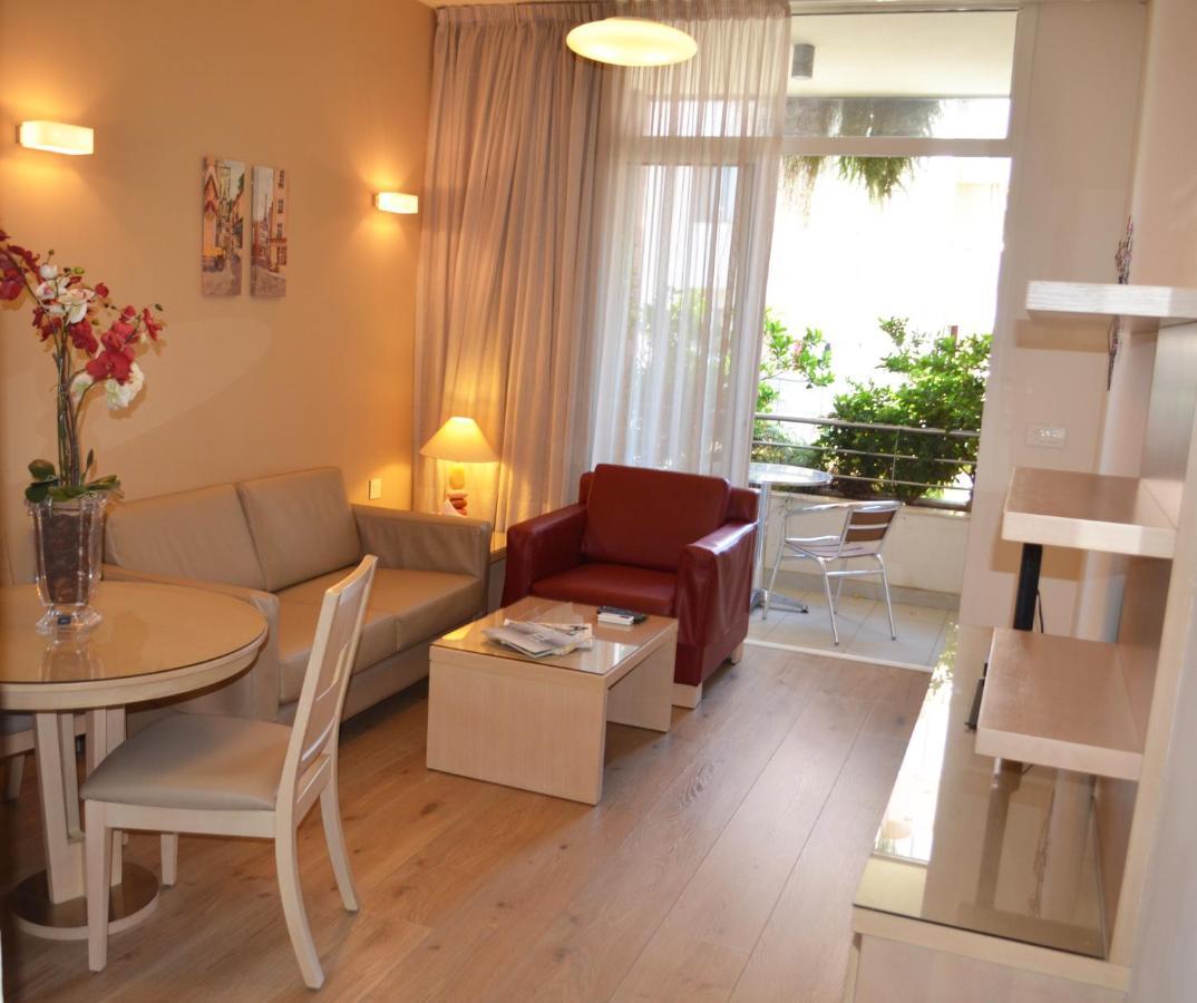 Nest 1 Hotel Бейрут Екстериор снимка